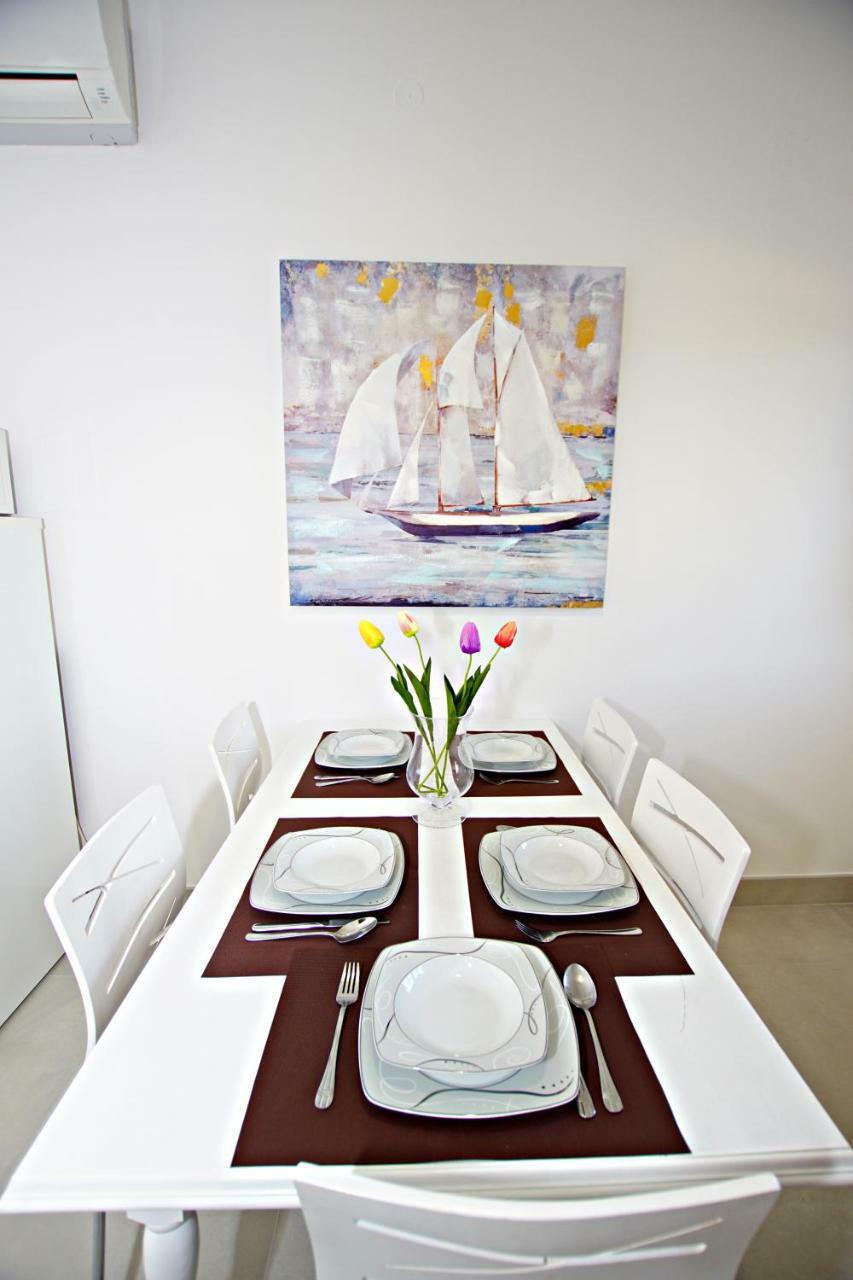 Apartments Villa Ra Zaboric Ngoại thất bức ảnh